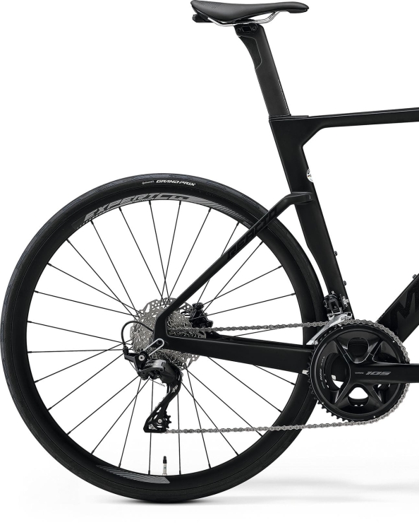 REACTO_4000_blkslv_MY261.jpg